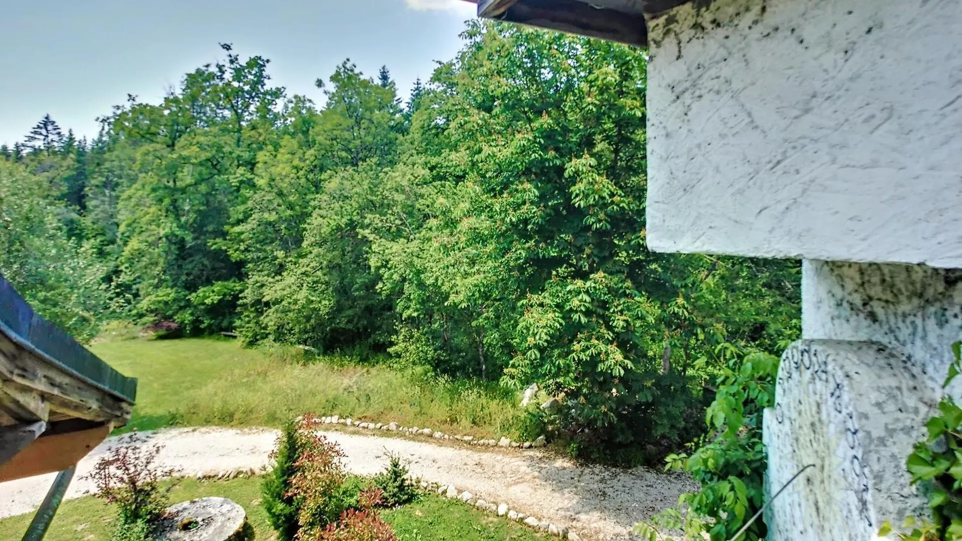 Domaine Des Moulins - La Tour Et Son Spa - Petit Dejeuner En Option Villy-le-Bouveret France