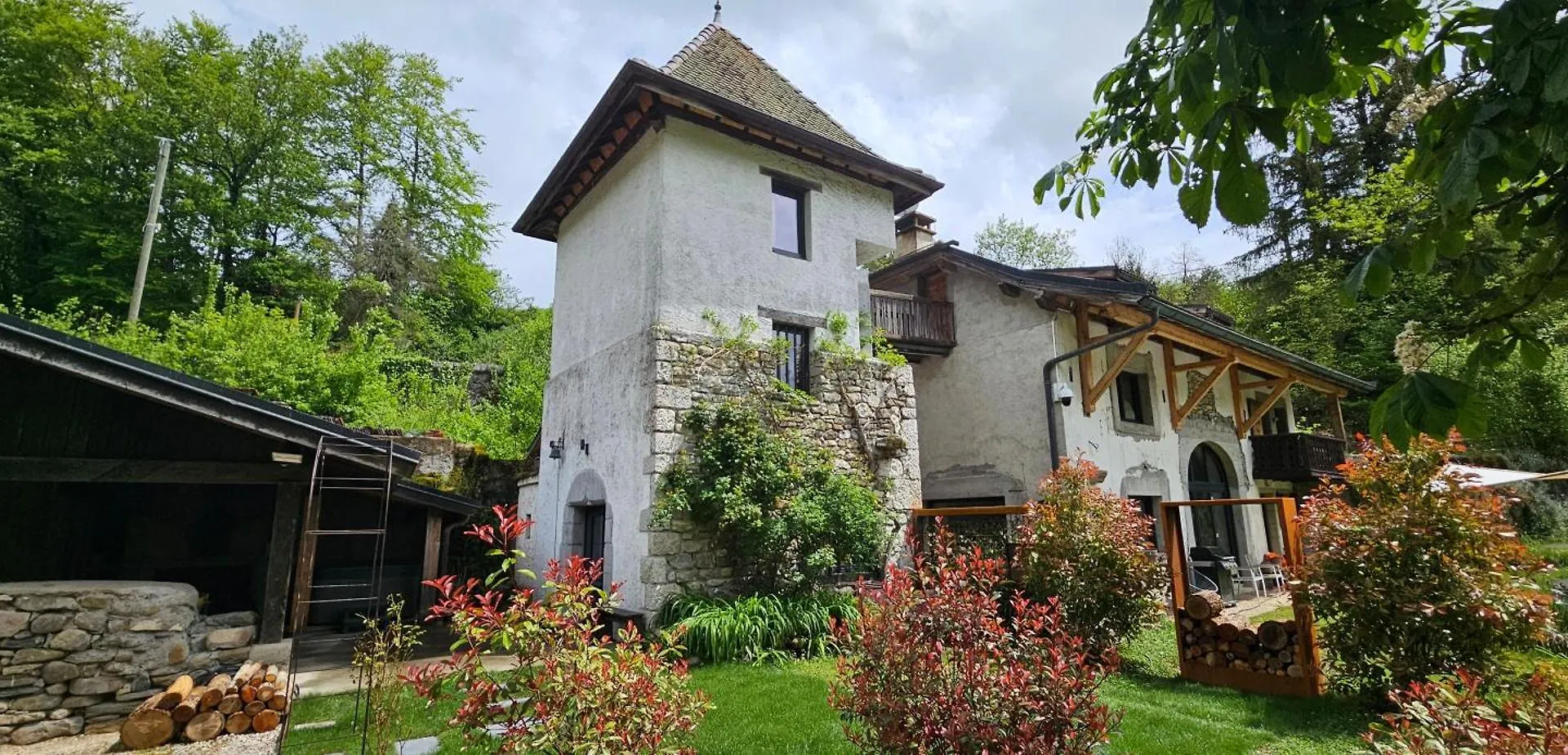 Domaine Des Moulins - La Tour Et Son Spa - Petit Dejeuner En Option Villy-le-Bouveret