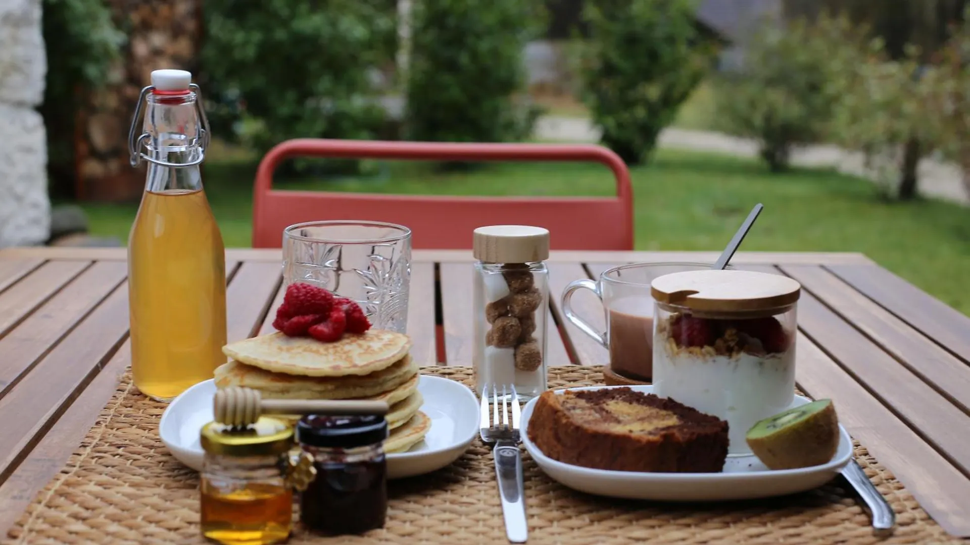 Domaine Des Moulins - La Tour Et Son Spa - Petit Dejeuner En Option Villy-le-Bouveret