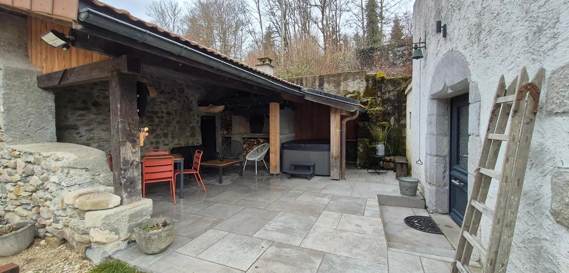 Domaine Des Moulins - La Tour Et Son Spa - Petit Dejeuner En Option Villy-le-Bouveret Holiday home