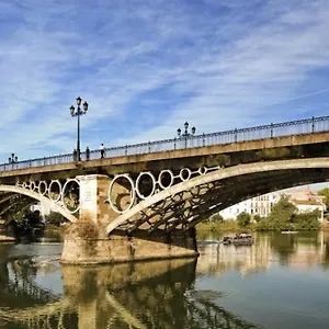 180 Un Sueno En El Corazon De Triana Voluntad Appartement Séville